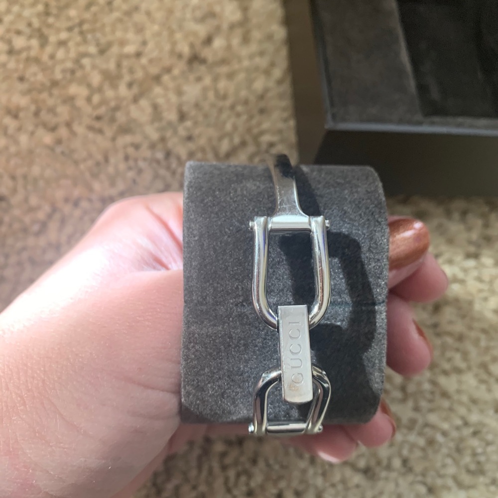 Gucci Watch - Picture 4 of 4
